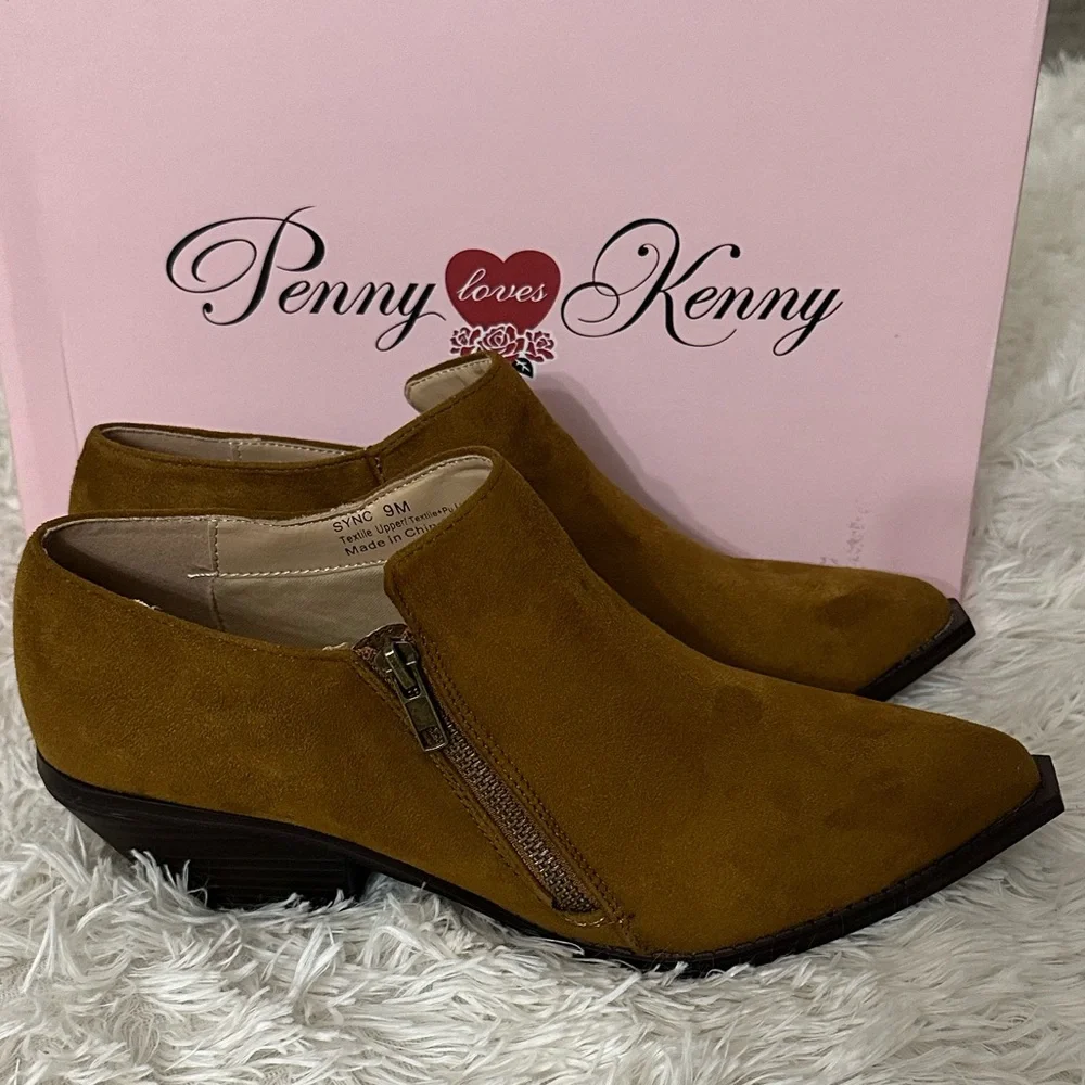 Penny Loves Kenny Microsuede Sync Ankle Boots Size 9 - NWT - Picture 2 of 15